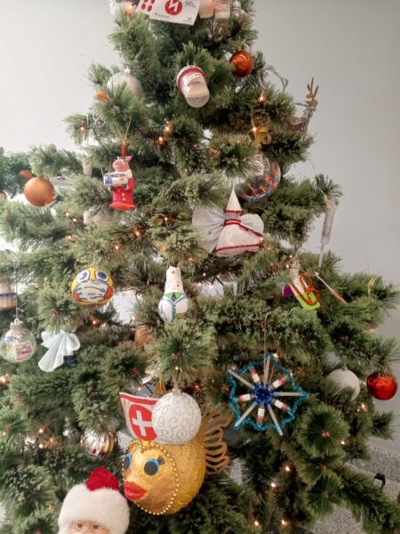 Здравствуй, фарма, Новый год! Праздничный репортаж из офисов российских фармкомпаний