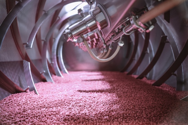 «Валента Фарм» вошла в число лучших фармпроизводителей России